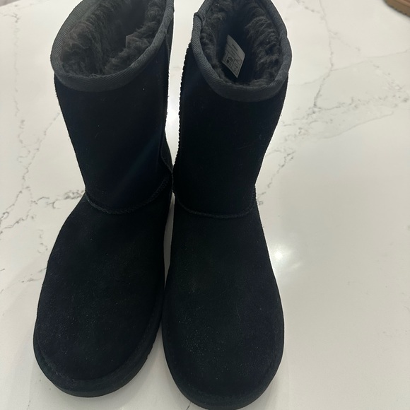 Koolaburra Shoes - Koolaburra by UGG Tall Black Boots | Women’s Size 8 | Excellent Condition